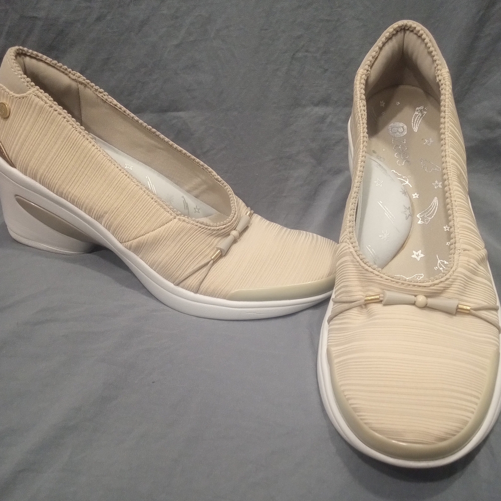 Bzees Cream Women's Loafers
